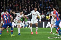 开云体育登录-狼堡客场逆转对手，实现宝贵胜利2025