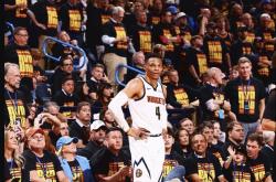 开云下载-掘金内线强力守护篮板，奠定胜利基础的简单介绍2025