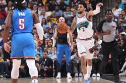 开云体育官方网站-凯尔特人B队血洗灰熊，麦科勒姆统治全场的简单介绍2025