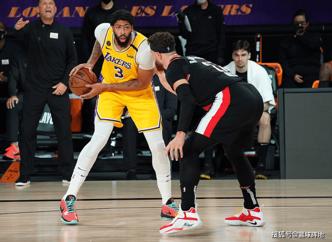 掘金矢志晋级,以稳定发挥战胜公鹿晋级次轮的简单介绍 掘金矢志晋级,以稳定发挥战胜公鹿晋级次轮的简单介绍