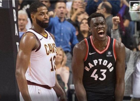 包含惊险激烈!国际巨星对决,精彩纷呈的词条 包含惊险激烈!国际巨星对决,精彩纷呈的词条