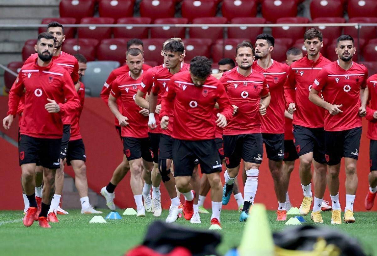 匈牙利迎战阿尔巴尼亚,展开激烈较量 匈牙利迎战阿尔巴尼亚,展开激烈较量