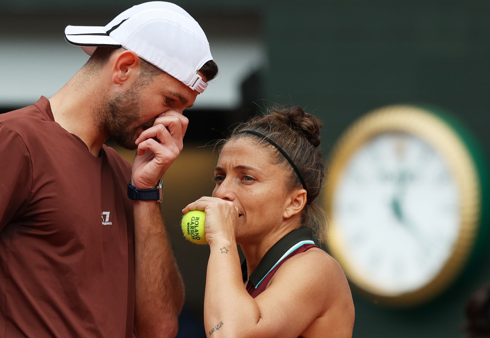 意大利网球队完胜西班牙网球队,瓦林卡爆发神勇的简单介绍 意大利网球队完胜西班牙网球队,瓦林卡爆发神勇的简单介绍