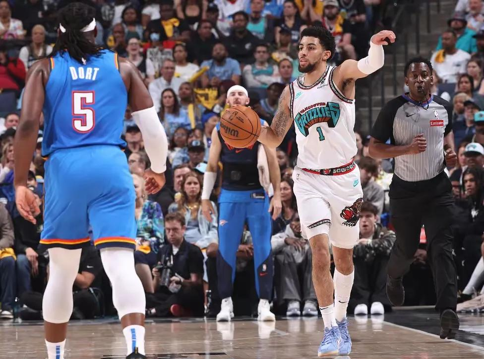 凯尔特人B队血洗灰熊,麦科勒姆统治全场的简单介绍 凯尔特人B队血洗灰熊,麦科勒姆统治全场的简单介绍