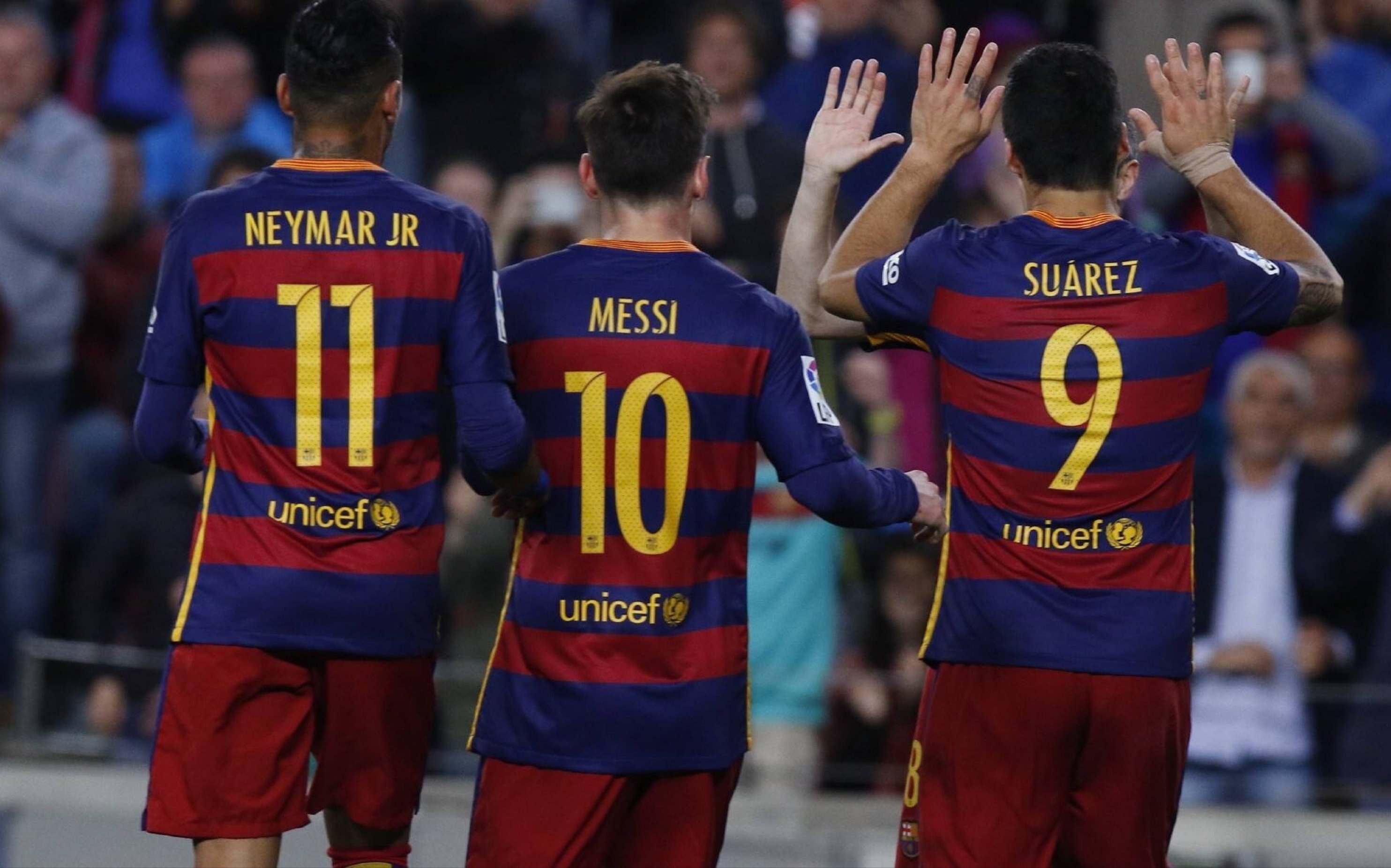 比利时险胜巴萨，萨拉赫关键制胜