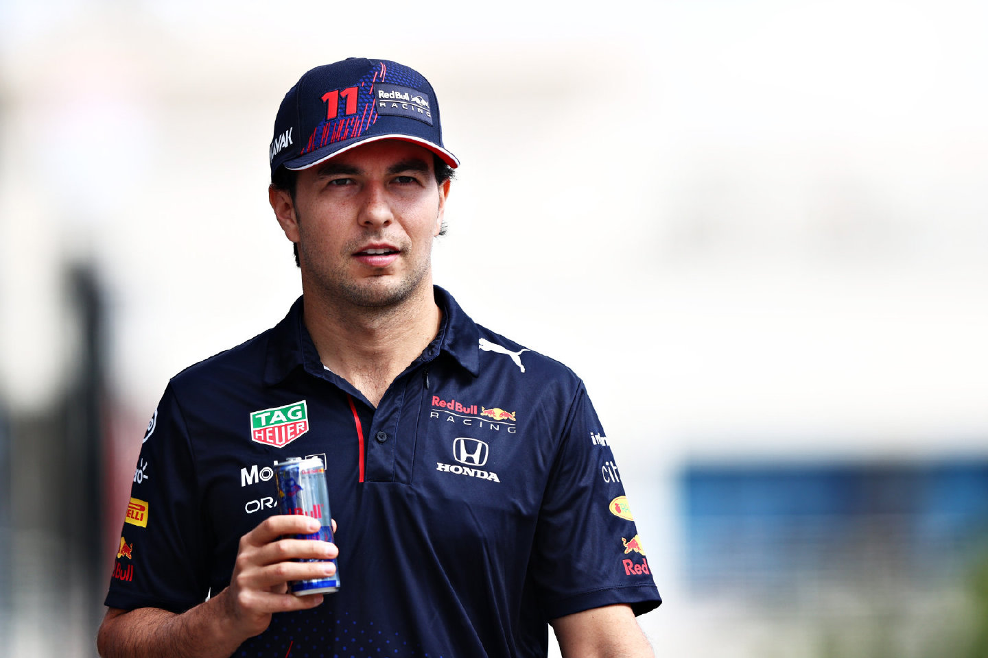 红牛二队力克雷诺车队，佩雷兹惊艳四座